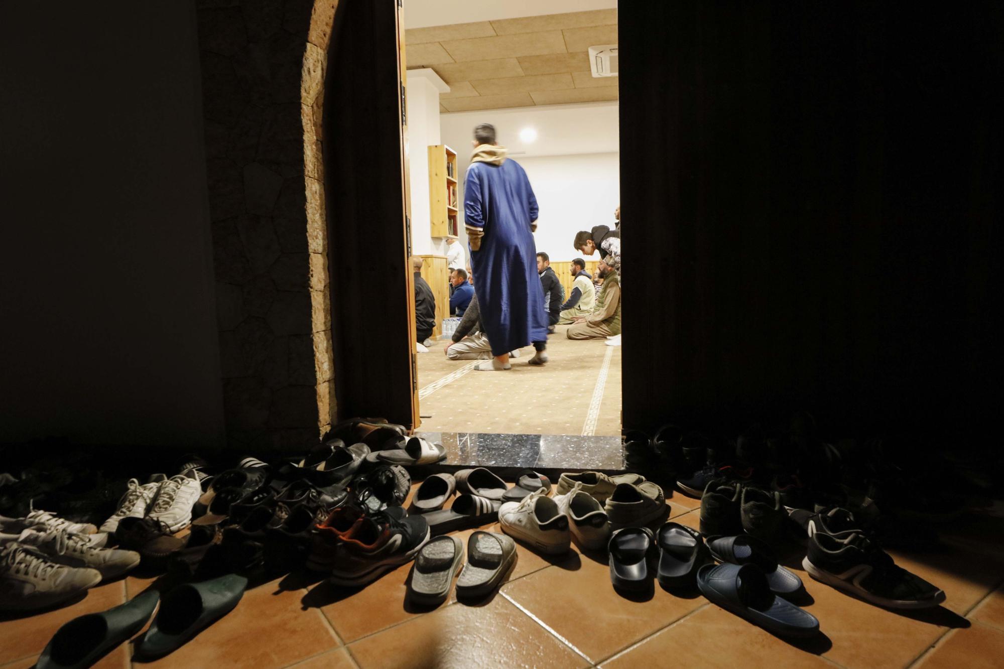 Galería de imágenes de los últimos días de Ramadán en Sant Antoni