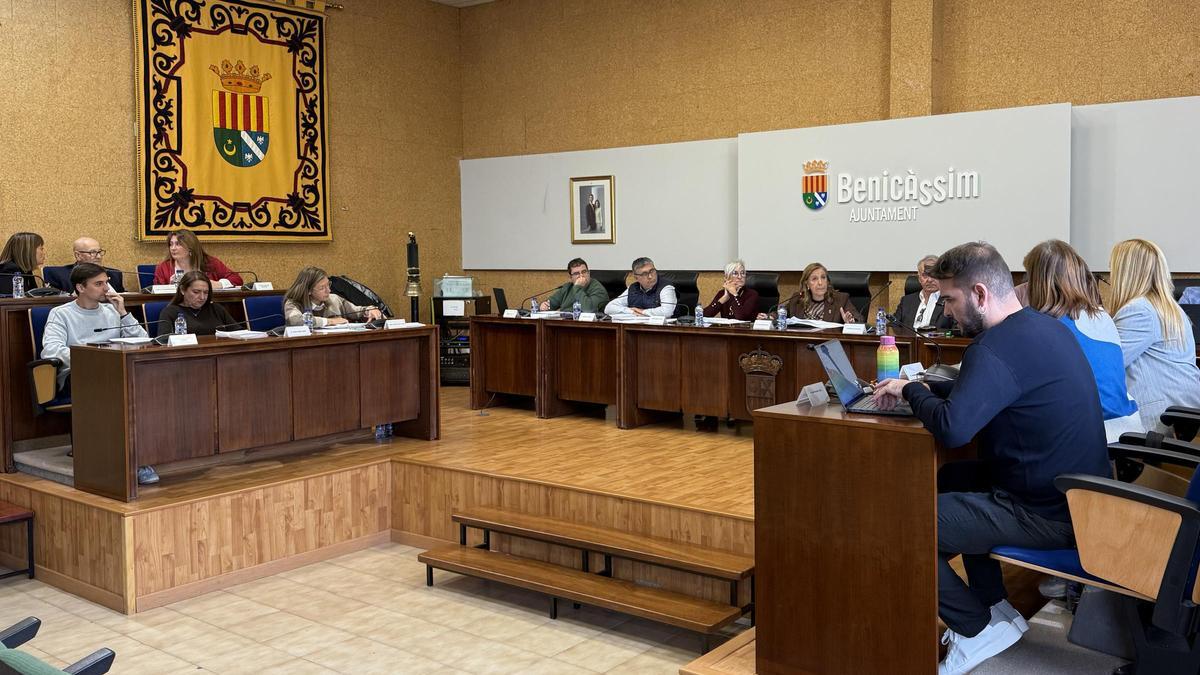 La corporación municipal durante el pleno de aprobación del presupuesto general para el 2026.