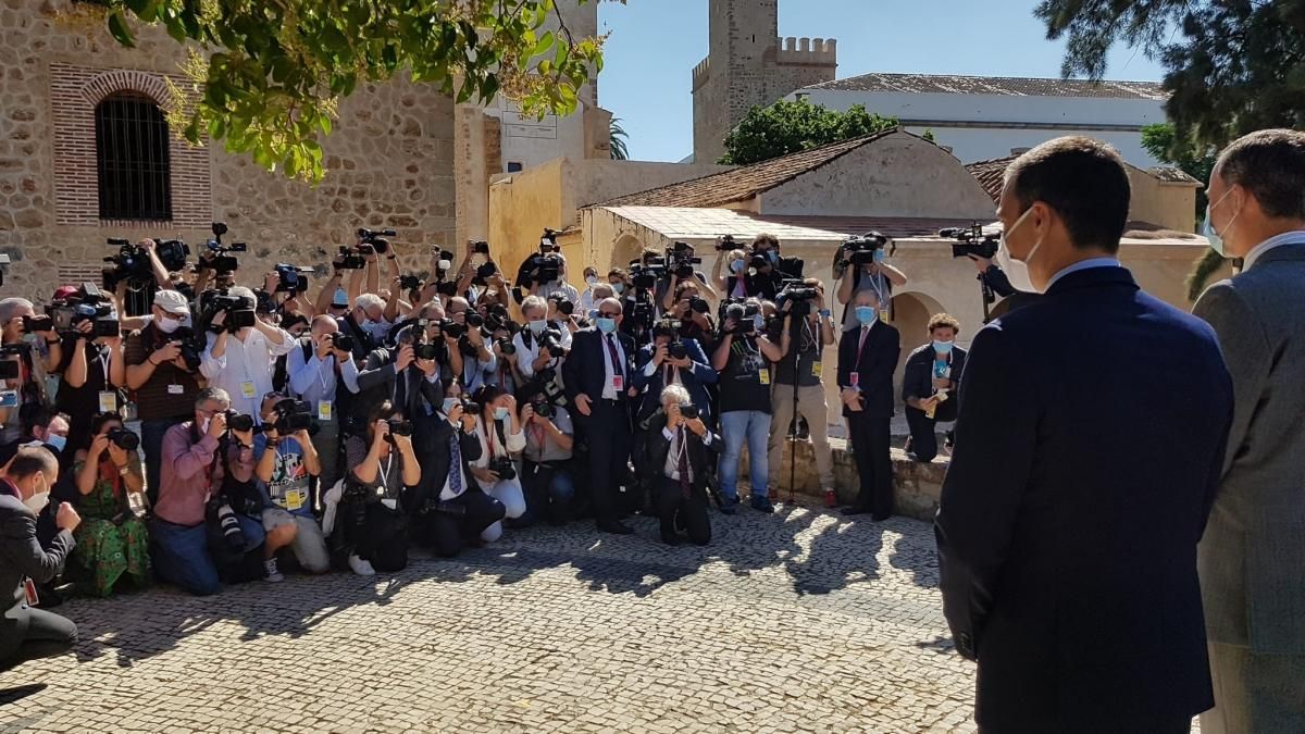 Imágenes del acto de la reapertura de la frontera de Portugal