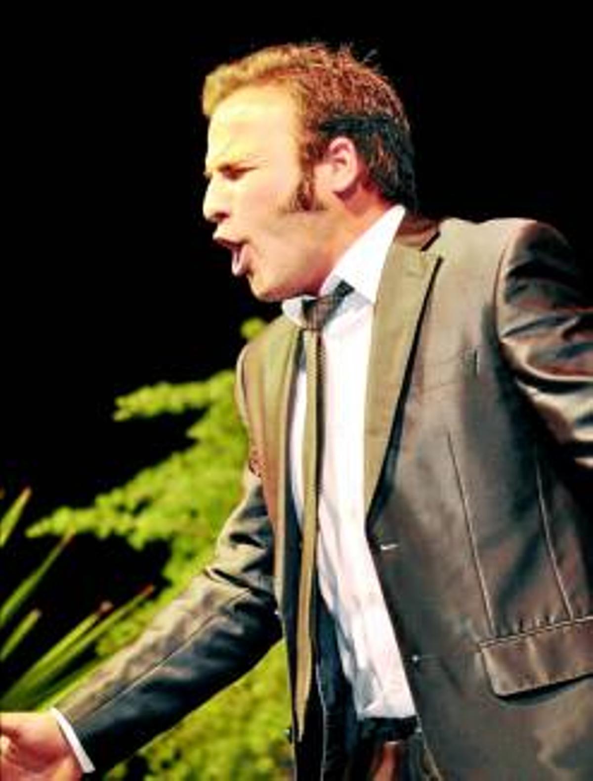 Manuel Pajares, cantaor: "La masificación del flamenco hace que te pierdas esas pequeñas cosas, esos detalles intrínsecos a su esencia"