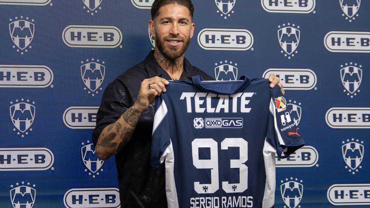 Sergio Ramos durante su presentación.