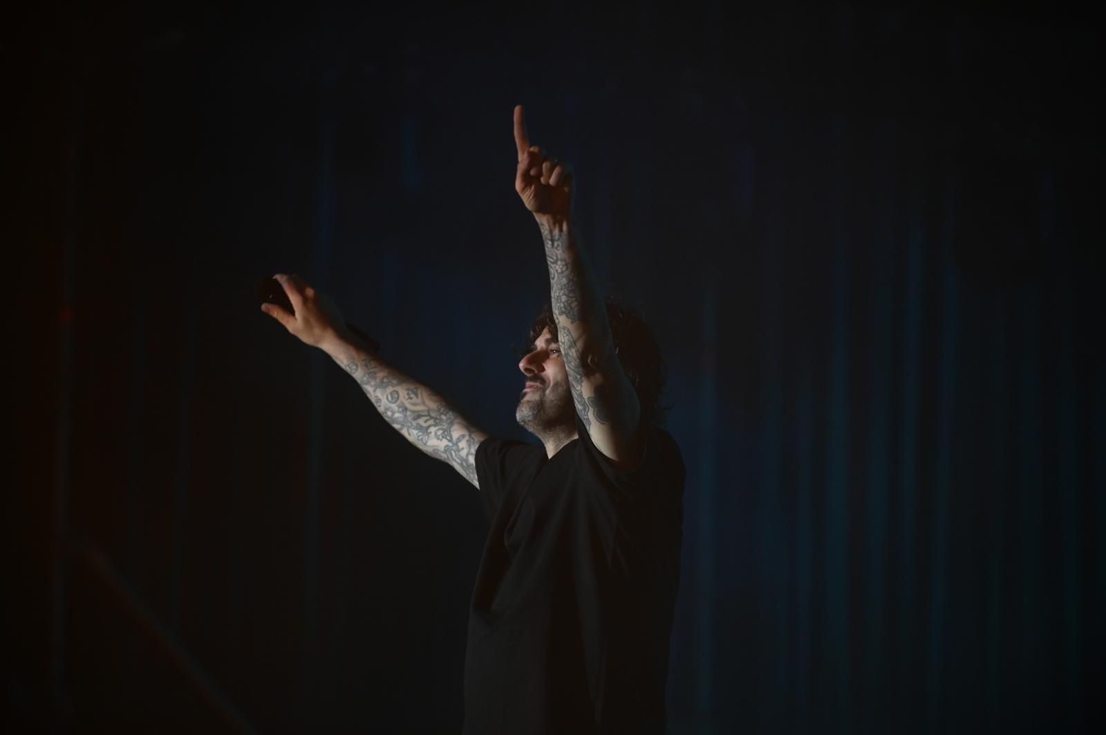 Melendi llena el Espacio Zity una vez más