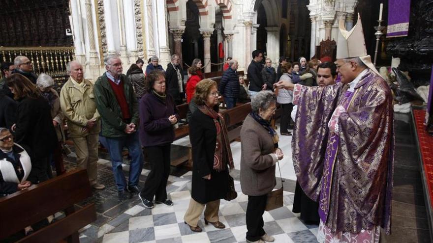 El obispo de Córdoba celebrará una misa tradicional en la Catedral
