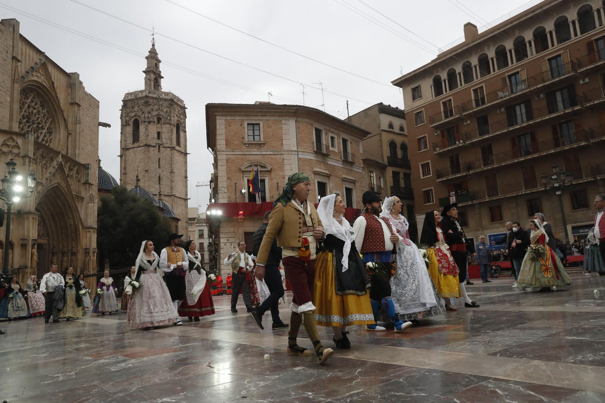 Búscate en el segundo día de ofrenda por la calle de la Paz (entre las 18:00 a las 19:00 horas)