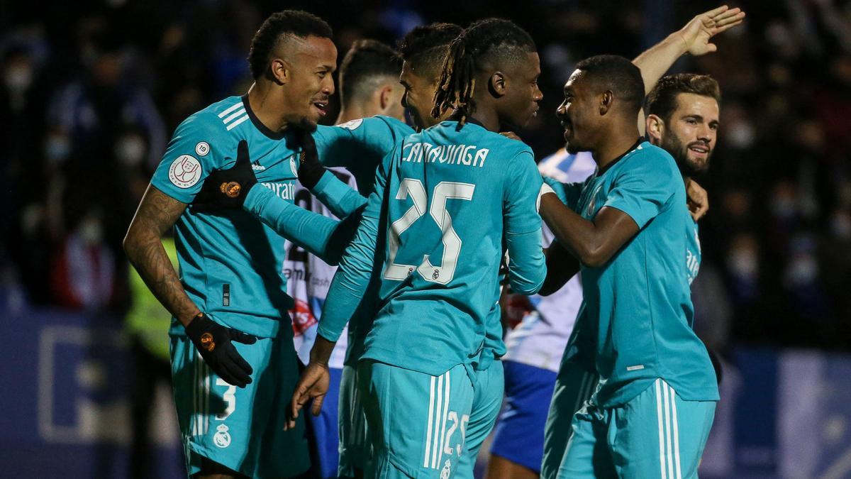 Alcoyano - Real Madrid | Militao abrió la lata con un cabezazo