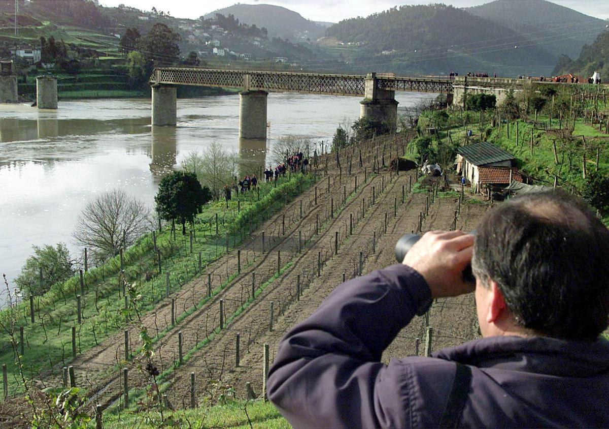 El puente que colapsó en Castelo de Paiva, Portugal.