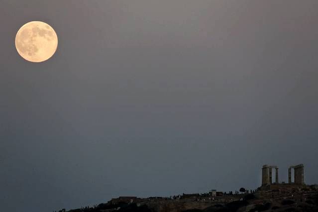 Fotogalería: Así se ha visto la superluna en el mundo