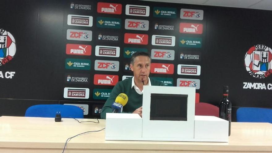 Balta, en la rueda de prensa previa al partido.