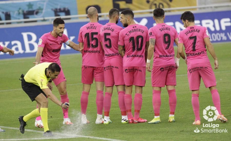 Partido del Tenerife y el Málaga CF de la Liga SmartBank.