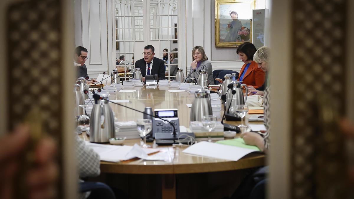 Reunión de la junta de síndiques en las Corts.