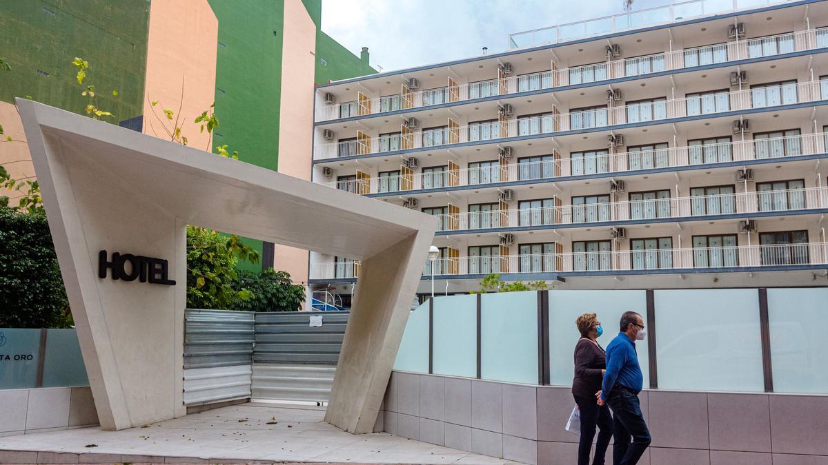 Only ten of the 150 or so hotels in Benidorm keep their doors open this winter. Above, one closed. Only ten of the 150 or so hotels in Benidorm keep their doors open this winter. Above, one closed.
