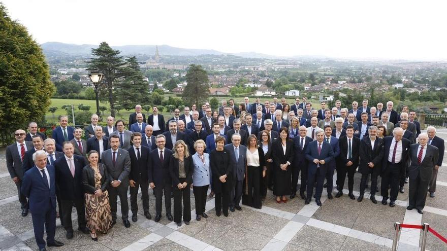 Arranca en Asturias el II Foro del Noroeste, que ya atisba en su mano 
