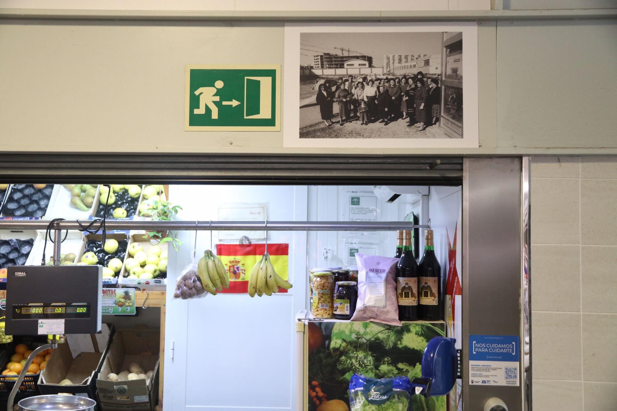 Exposición fotográfica de José Antonio Berrocal en el mercado del Carmen