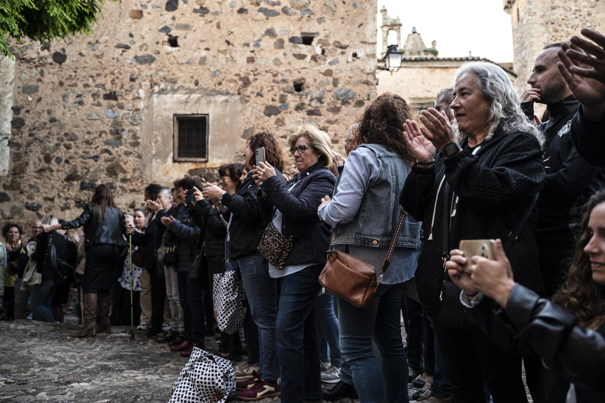 Cáceres festeja la luna llena de mayo
