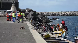 El Estado traslada a trompicones a los primeros diez niños asilados