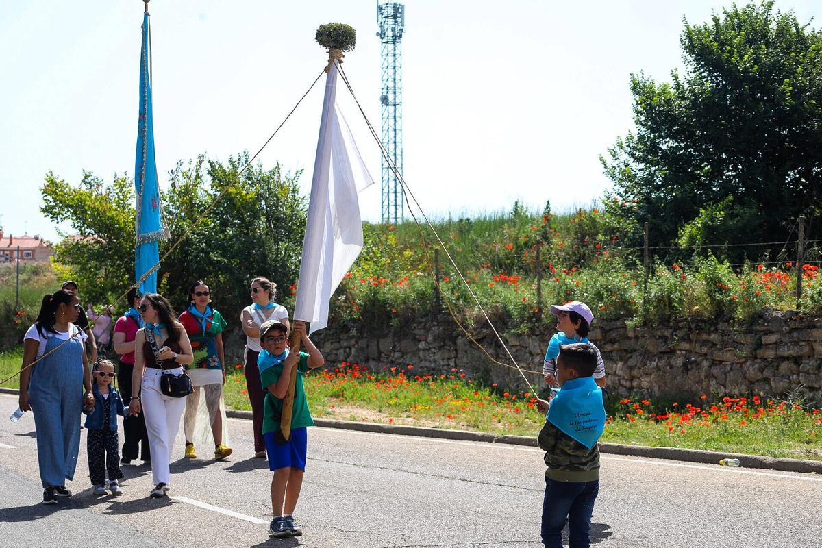 Zamora. exhibición y desfile de pendones por las calles de Zamora