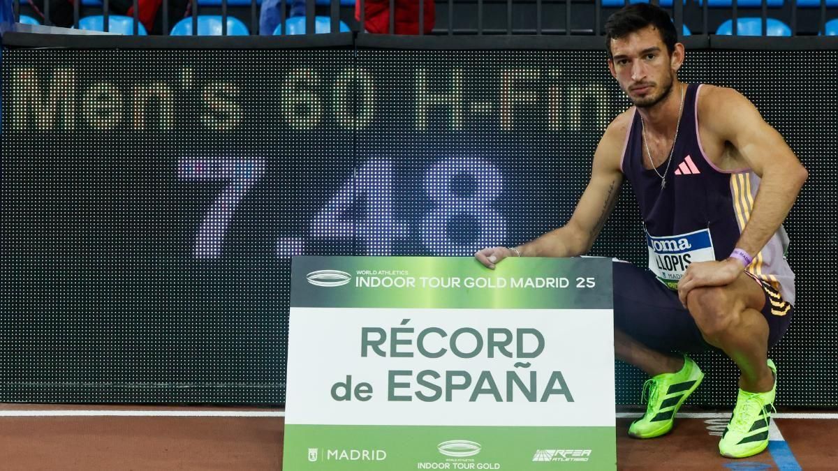 Quique Llopis, tras batir el récord de España de 60 vallas