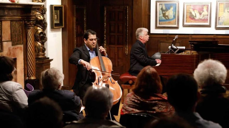 Cué y Bezrodny, música de cámara en el Evaristo Valle