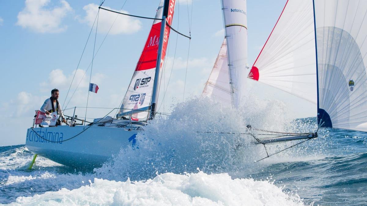 Hugo Ramón, esta tarde a su llegada a Guadalupe, tras completar su cuarta Mini Transat