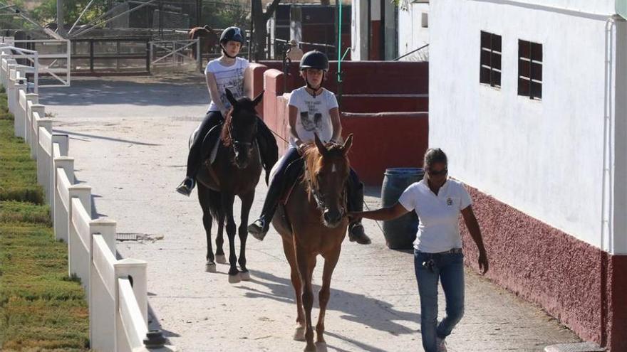 El Hípico se convierte en escuela