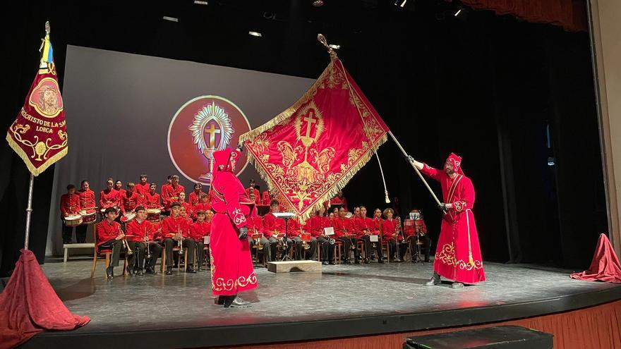 Un abarrotado Guerra acoge el Concierto de Cuaresma del Paso Encarnado de Lorca