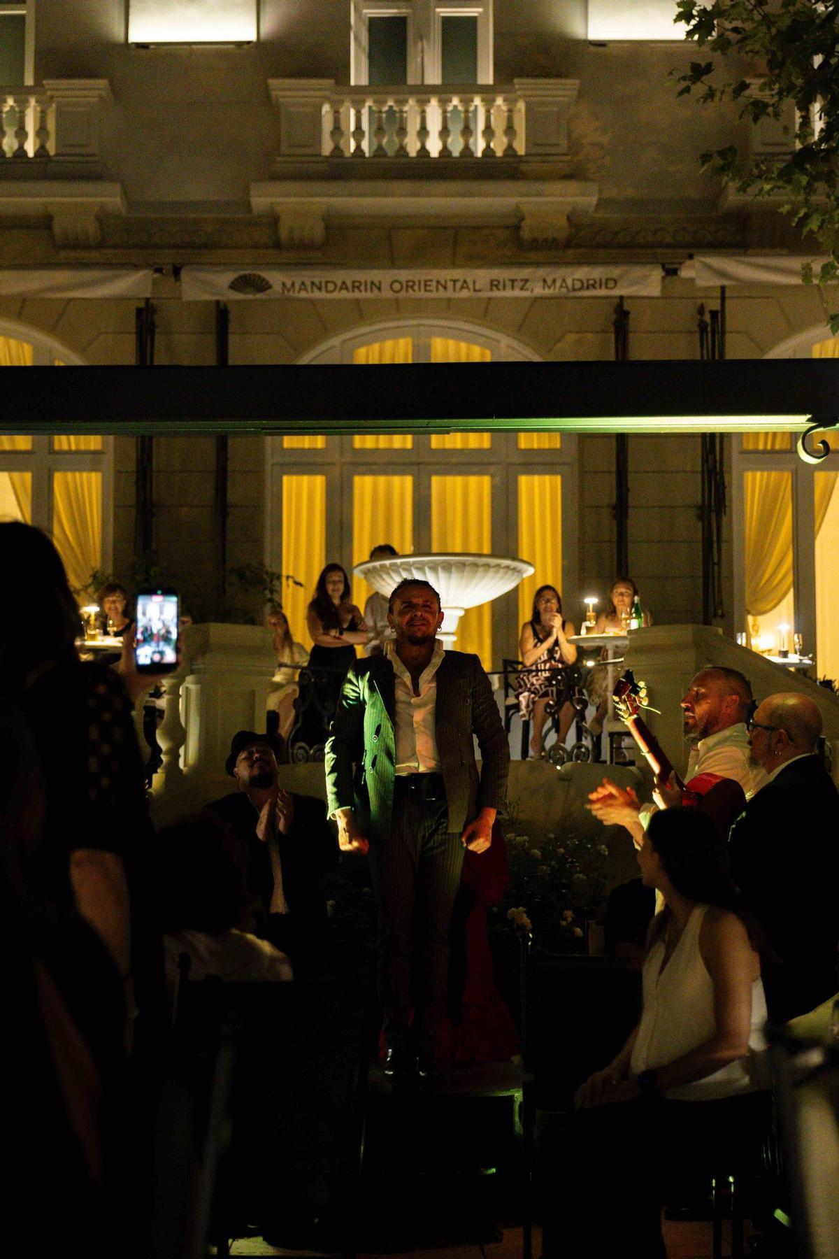 El bailaor y coreógrafo Juan Andrés Maya dirige la propuesta flamenca de Tablao La Carmela en El Jardín del Ritz.