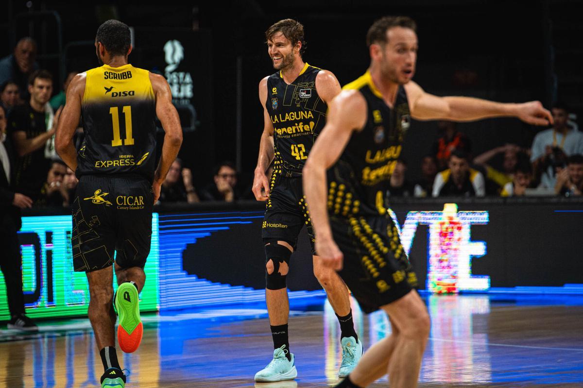 El CB Canarias - FC Barcelona de playoff, en imágenes