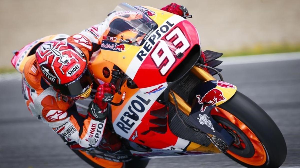 Marc Márquez, probando en Jerez una alitas en su Honda.