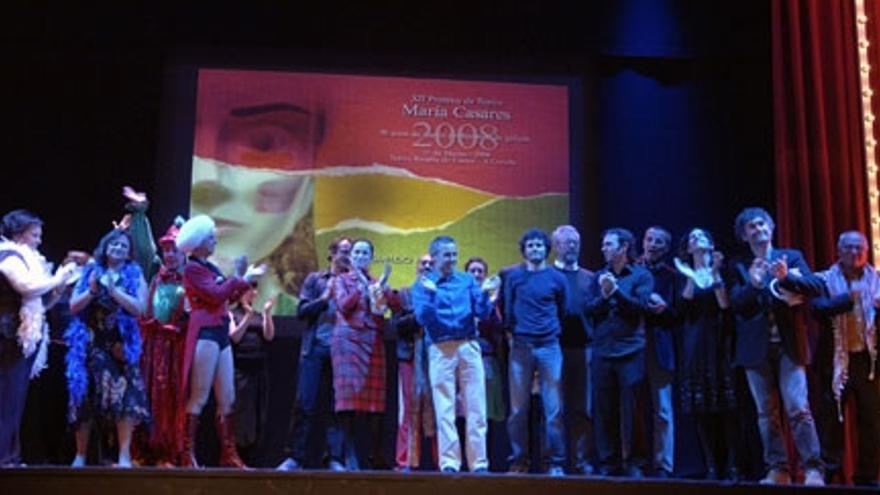 Todos os pemiados e presentadores da gala.