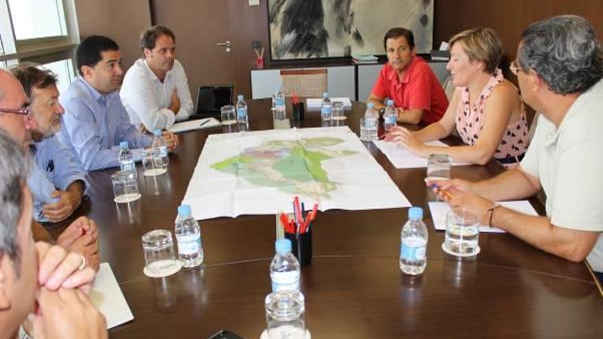 El Consell se compromete a agilizar la tramitación del nuevo PGOU de Alcoy