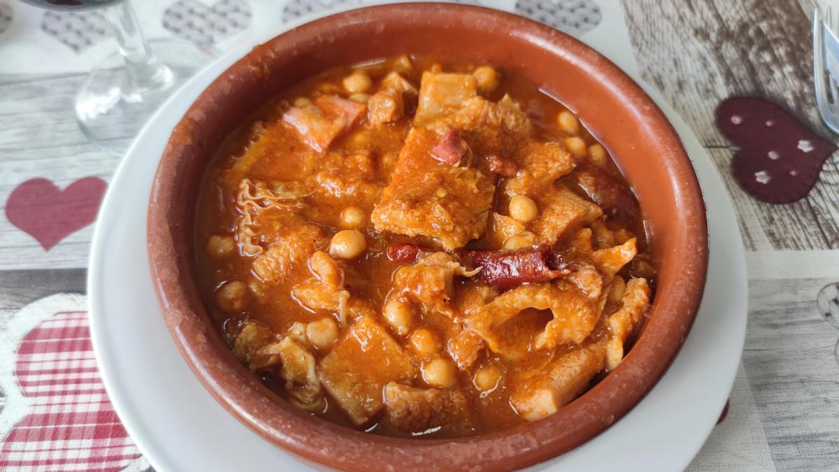 Callos del menú de mediodía del Bar Restaurante Azul.