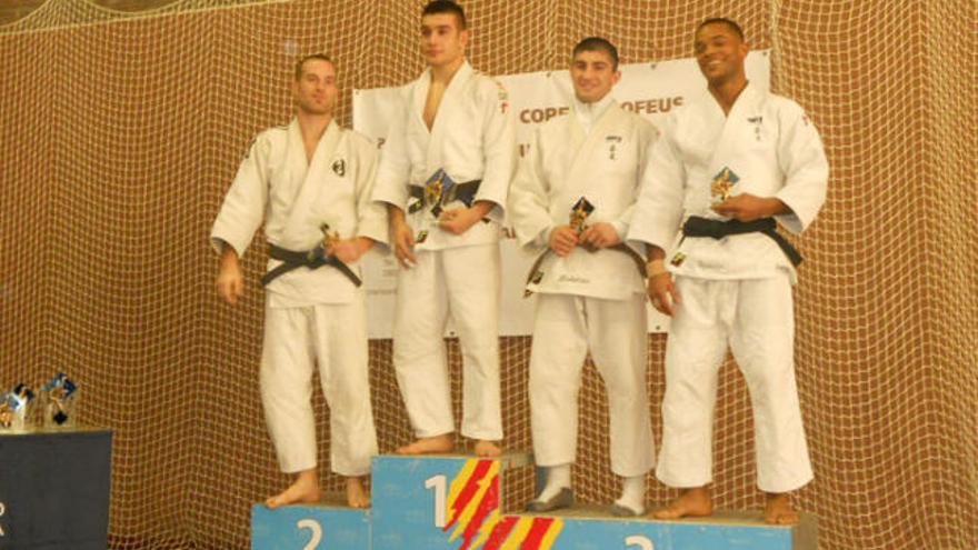 Judo Khabulani i Salas, bronze als catalans