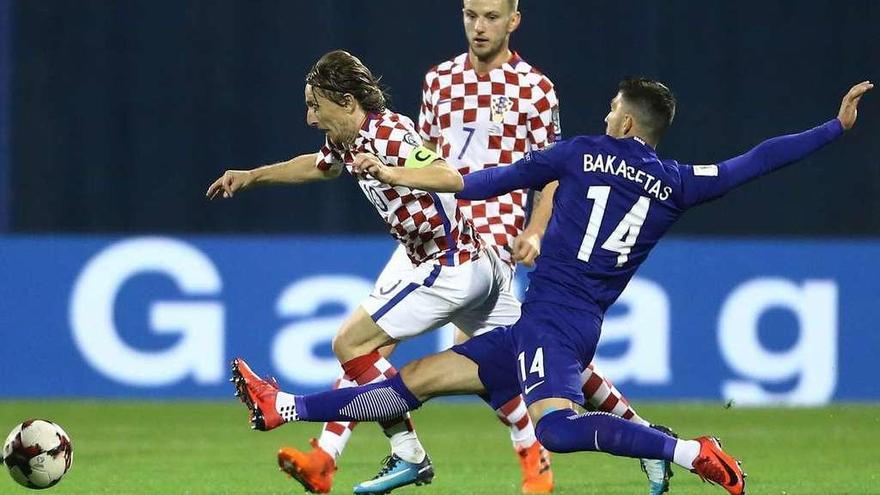 Croacia busca ante Grecia sellar su pase al Mundial