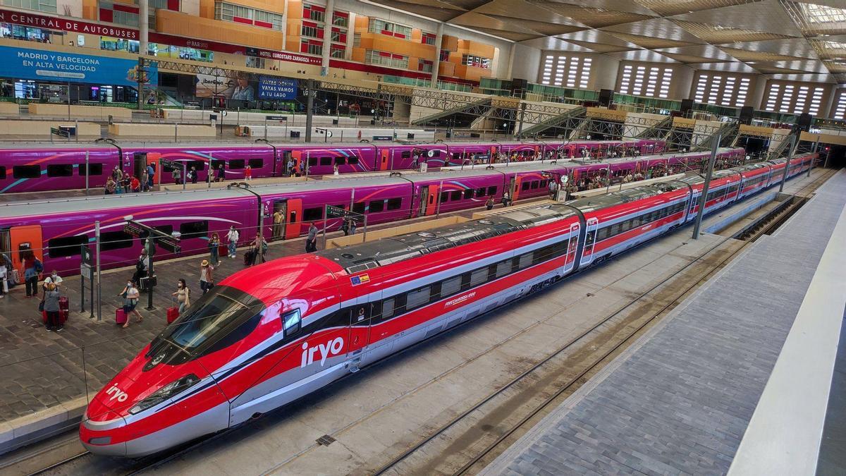 Un tren de Iryo estacionado en Delicias, en Zaragoza, estos meses previos al estreno.