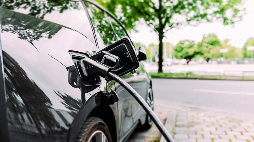 España se mantiene a la cola europea en movilidad eléctrica