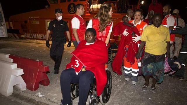 Rescatados más de 200 inmigrantes durante el fin de semana