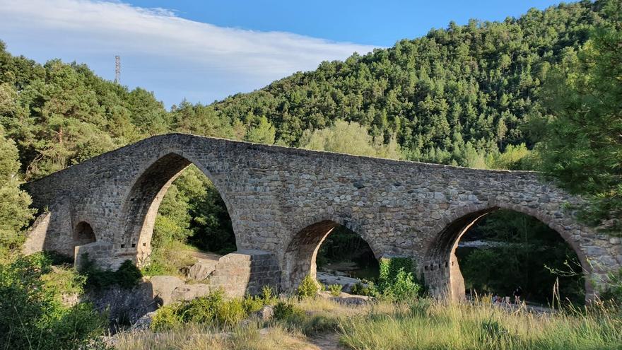 Berga i Cercs restringeixen l’accés a Pedret amb vehicles de motor els caps de setmana de juliol i agost