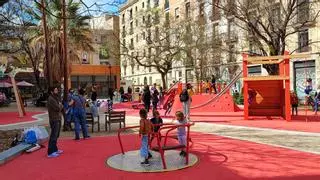 Ciutat Vella estrena un nuevo espacio de juegos infantiles en el Pou de la Figuera