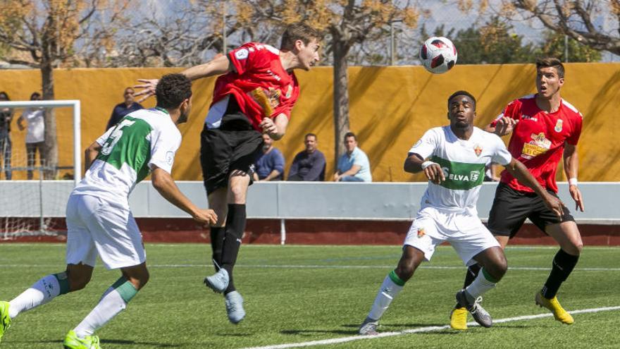 Un instante del último partido del Ilicitano frente al Roda