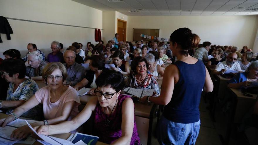 Universidad de la Experiencia en Zamora: Los mayores vuelven al aula