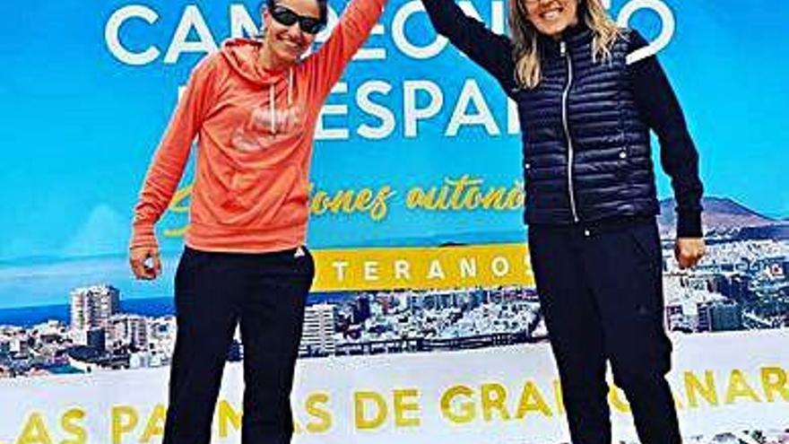 Mila de Mena y Reme Rosón, palistas zamoranas, en Las Palmas.