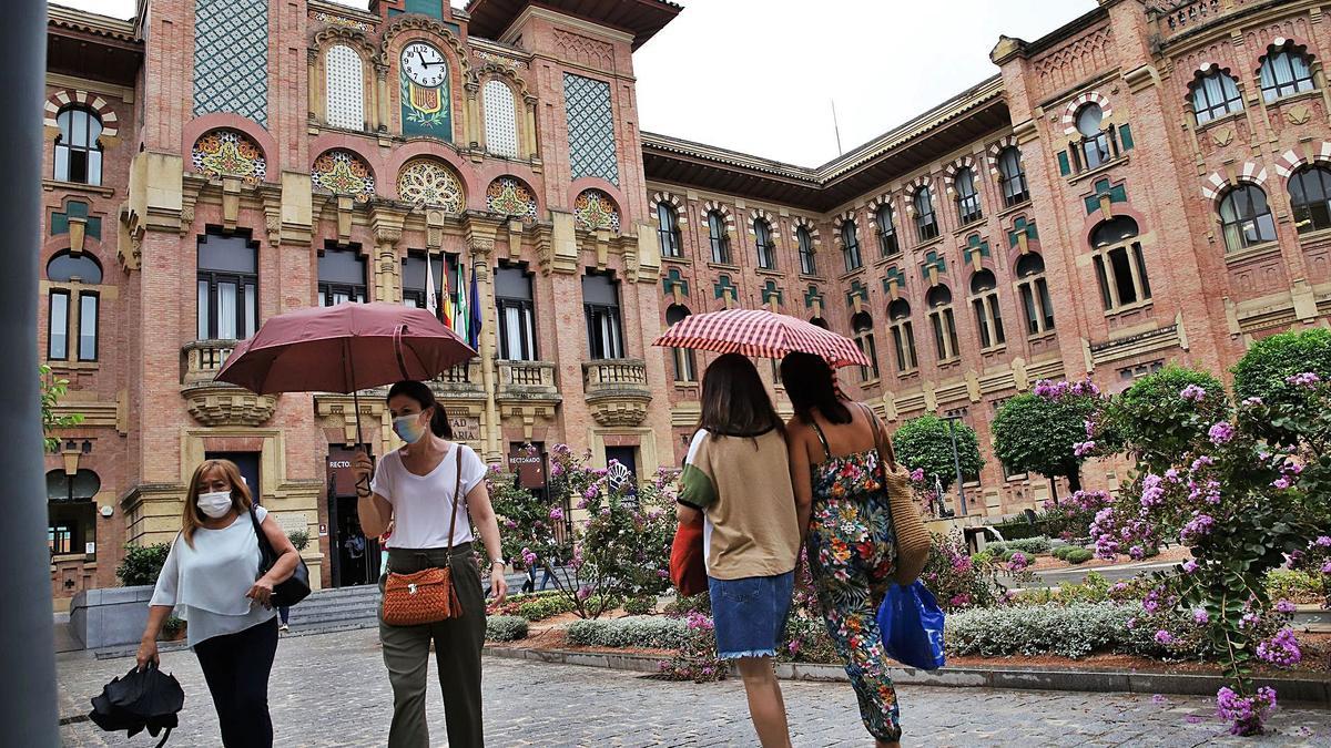 La Universidad de Córdoba está ultimando los preparativos del programa de actos con los que conmemorará el 50 aniversario de su creación.