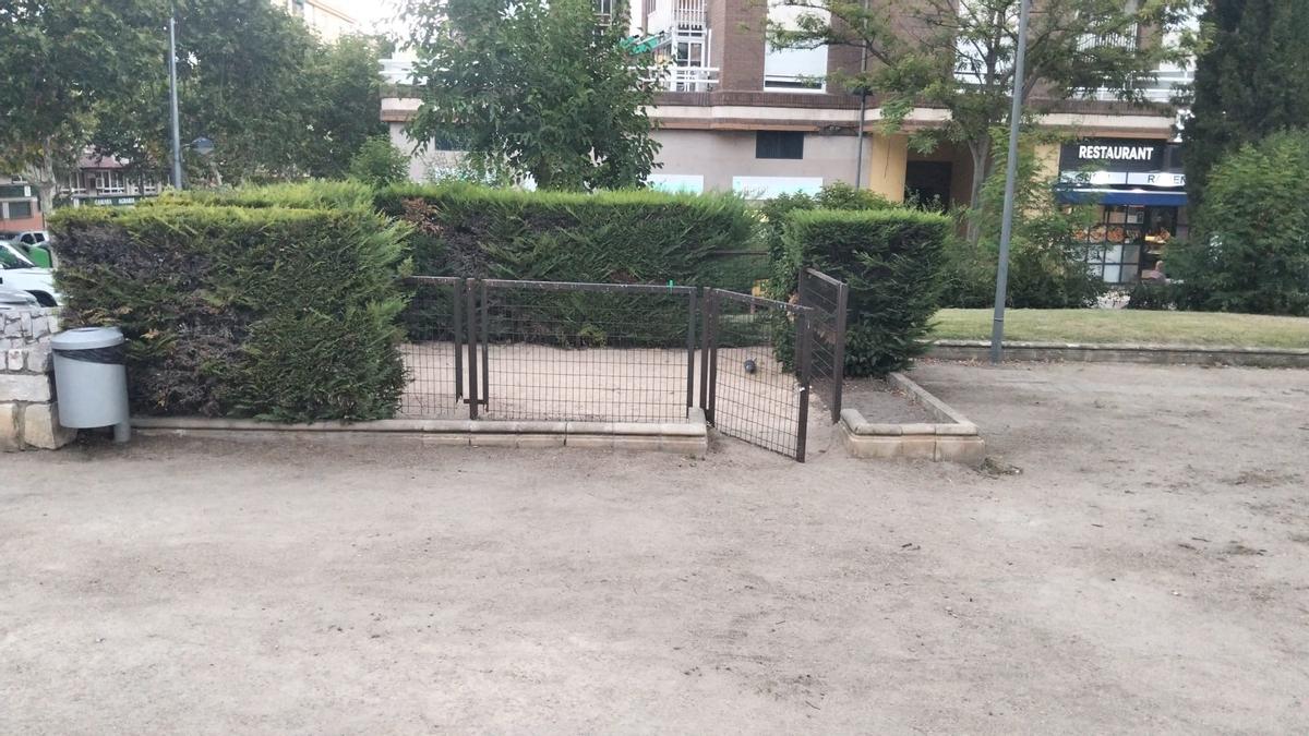 Pipican tradicional. Pocos canes son capaces de hacer sus necesidades en este tipo de recintos