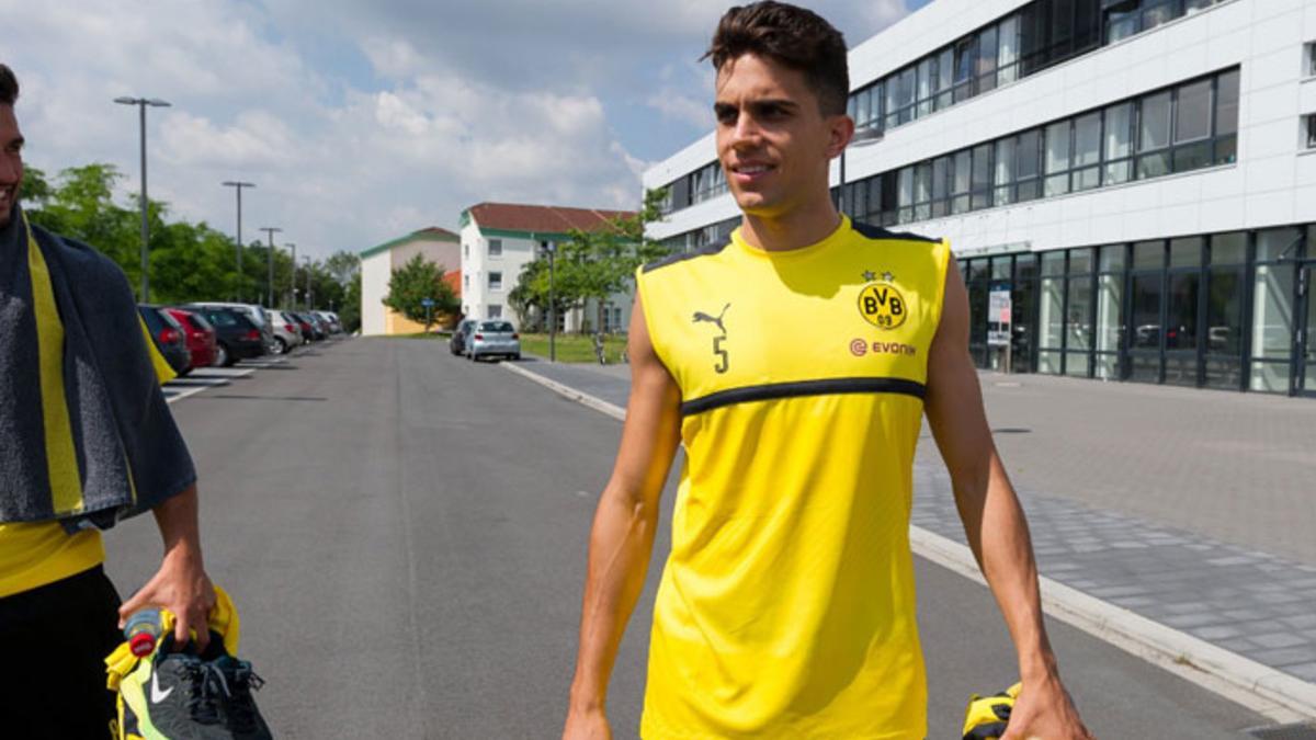 Marc Bartra ya viste de amarillo