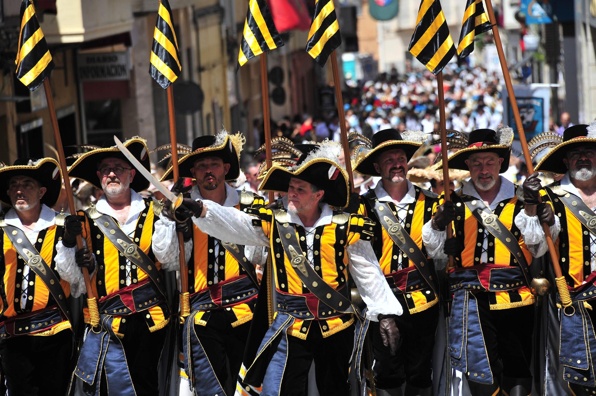 Fiestas de Moros y Cristianos en Petrer , Entrada Cristiana