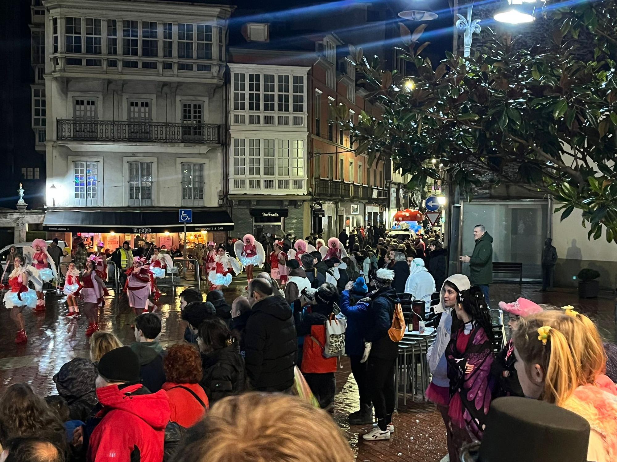 En imágenes: Así fue el multitudinario desfile de Carnaval en Luarca