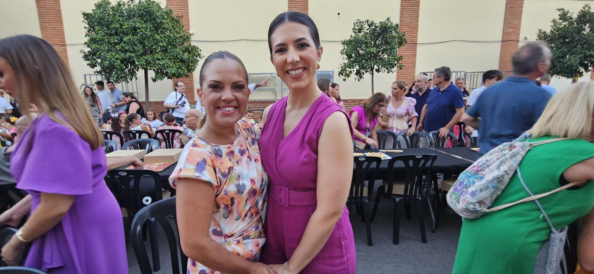 Patraix. Sonia Oterino (Ceramista Ros) y Lucia Sanchez (Xiva-Francisco de Llano)