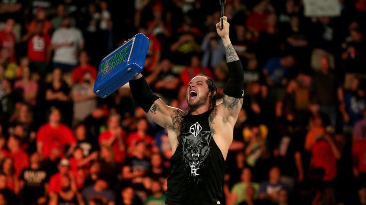 Baron Corbin fue el gran triunfador de Money in The Bank