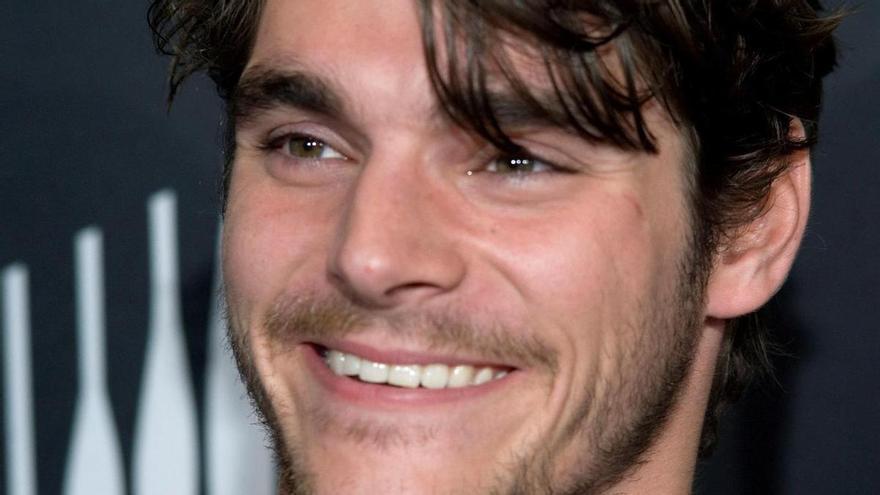 Muere RJ Mitte, el actor con parálisis cerebral que dio vida al hijo de Walter White en 'Breaking Bad', a los 34 años