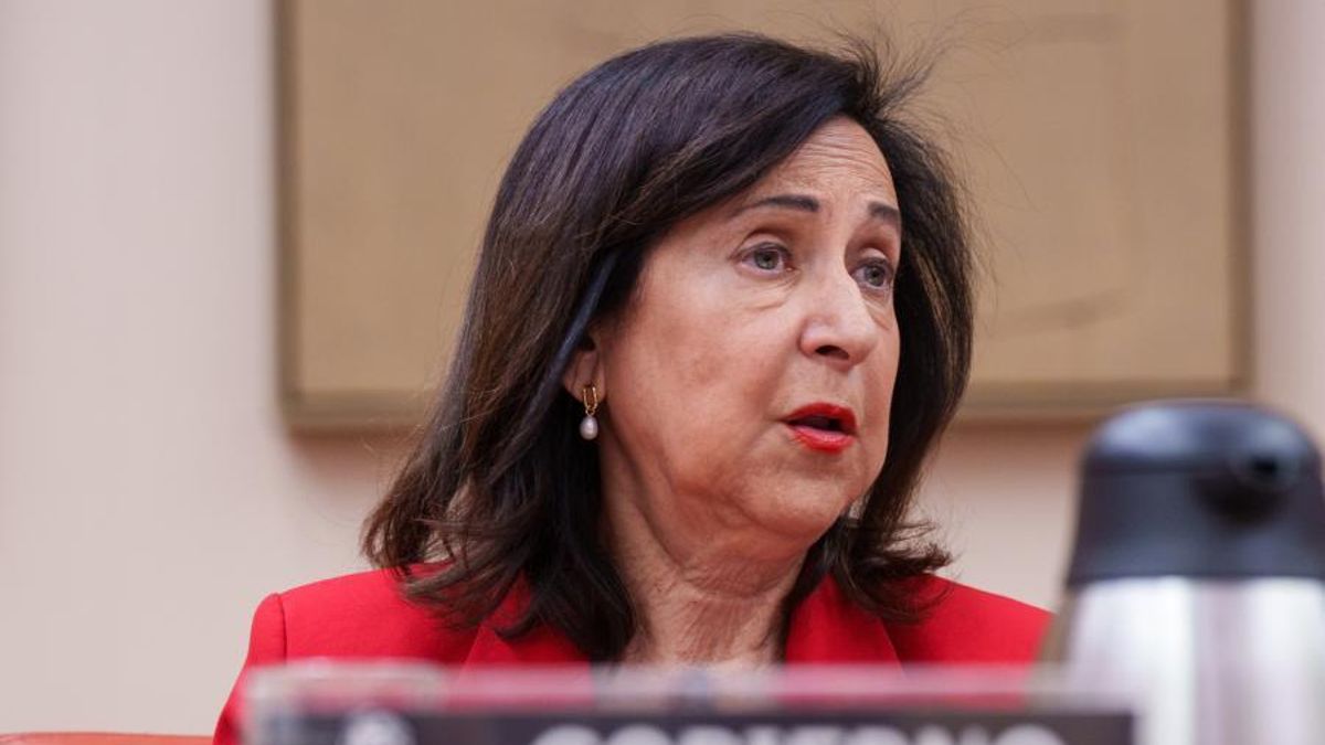 La ministra de Defensa, Margarita Robles, este lunes en la Comisión de Defensa del Congreso